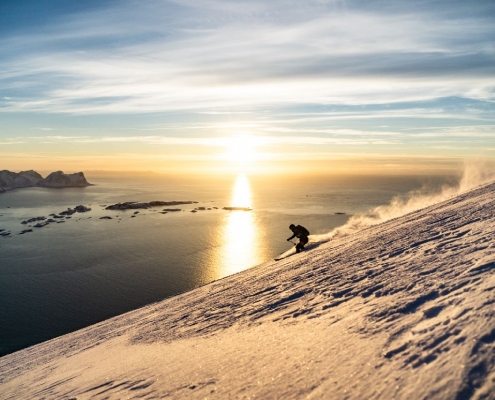 Abendstimmung auf der Skitour auf Senja in Norwegen